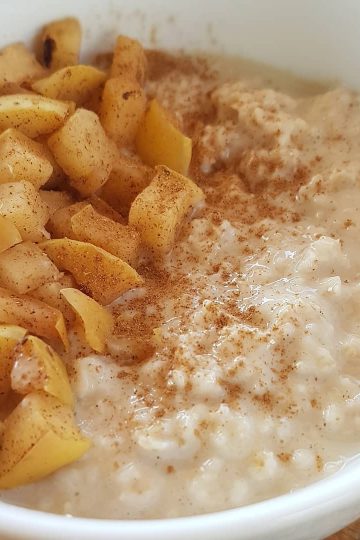 Porridge con manzana especiada